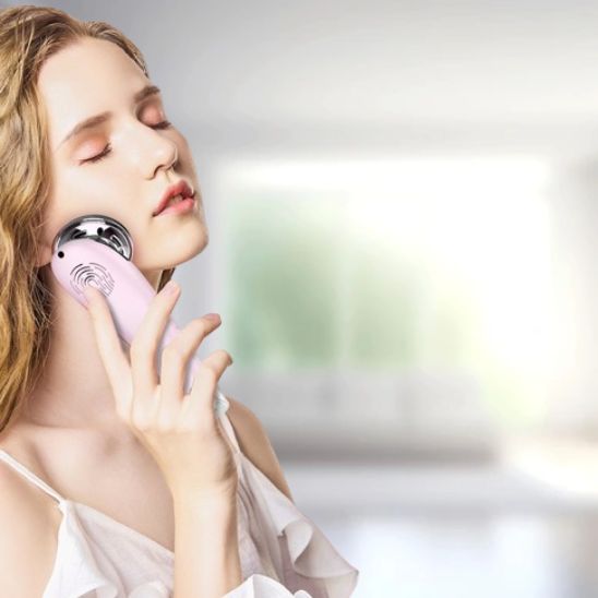 Masseur visage Anti - âge EMS LED - SkinSooBeauty