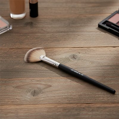 Pinceau blush utilisation professionnel 